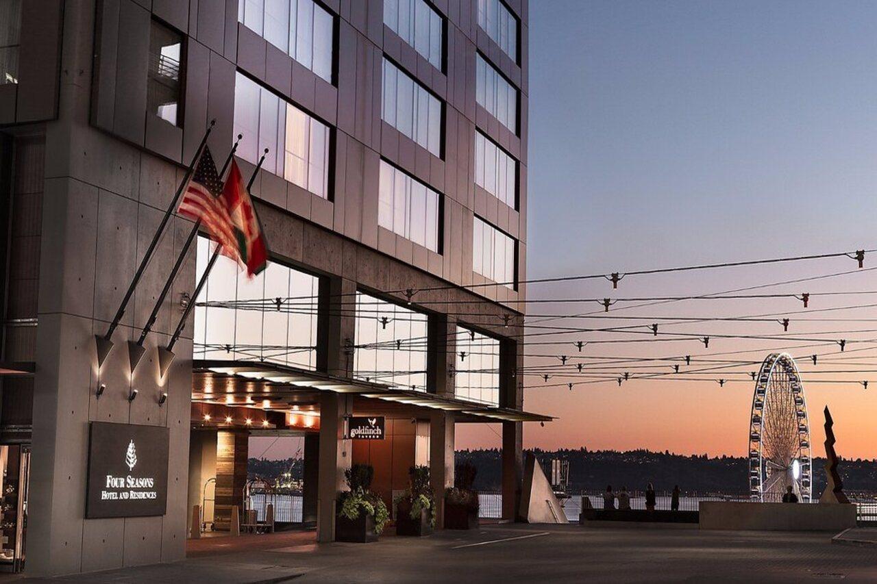 Four Seasons Hotel Seattle Exterior photo