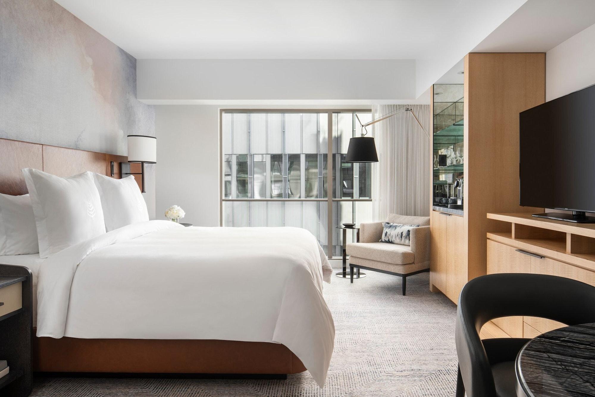 Four Seasons Hotel Seattle Exterior photo