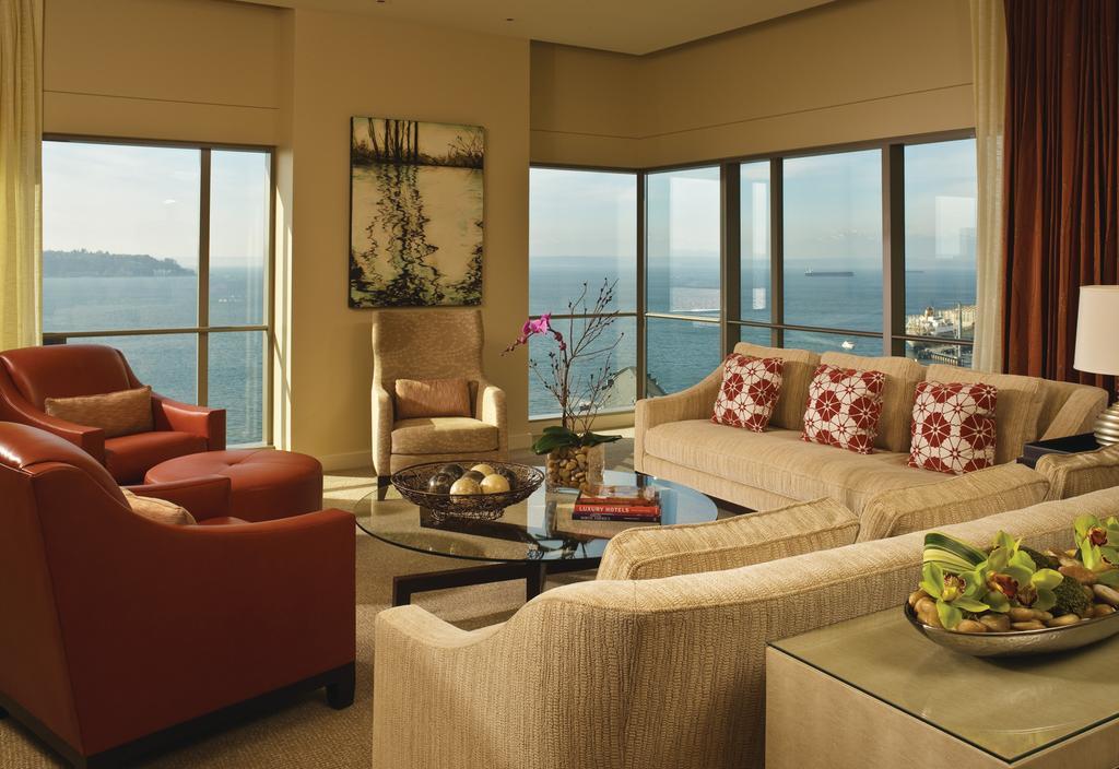 Four Seasons Hotel Seattle Exterior photo